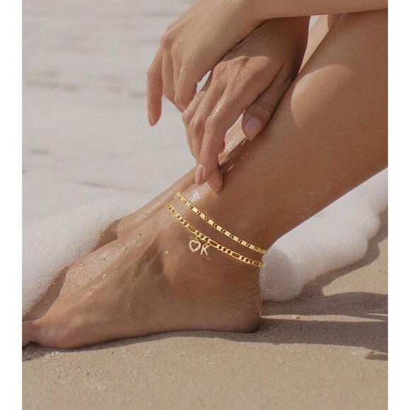 Summer Essential: Dainty 14K Gold Ankle Bracelets with Heart & Initial Charm - Picture 4 of 8